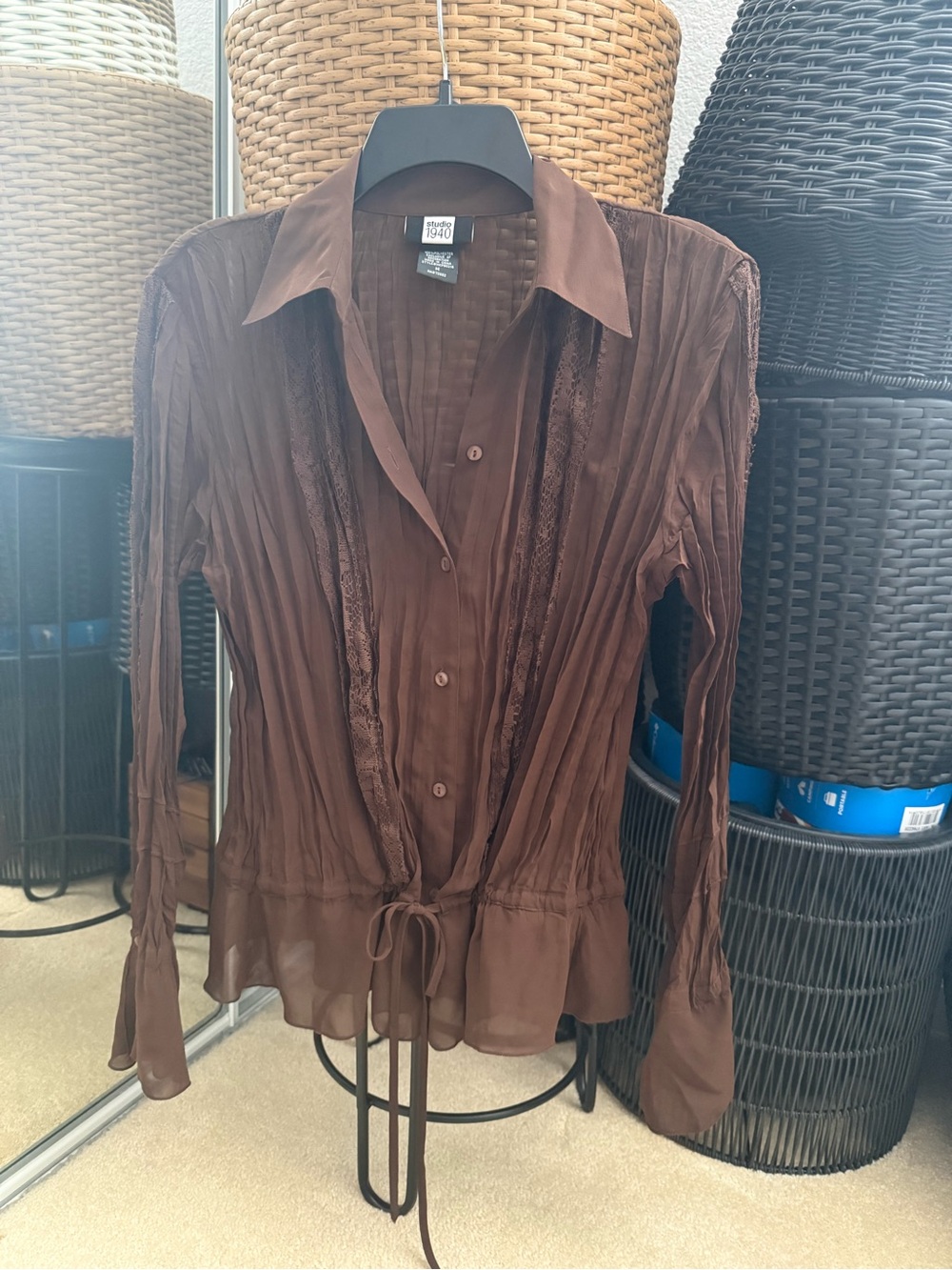Studio 1940 Brown Button-Front Sheer Tie-Waist Blouse
